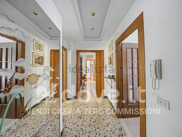 Appartamento in vendita di 109 m² in Via Cacciatori del Sile, 7
