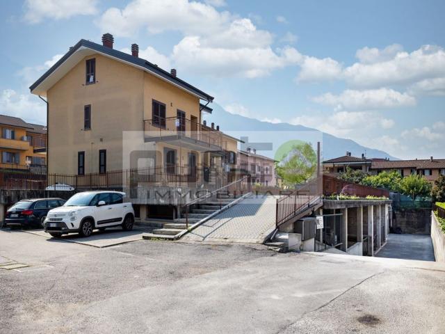 Appartamento in vendita di 109 m² in Via Case Nuove, 22