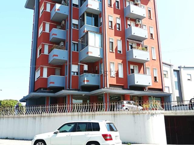 Appartamento in vendita di 109 m² in Via Chiesa di Rorai