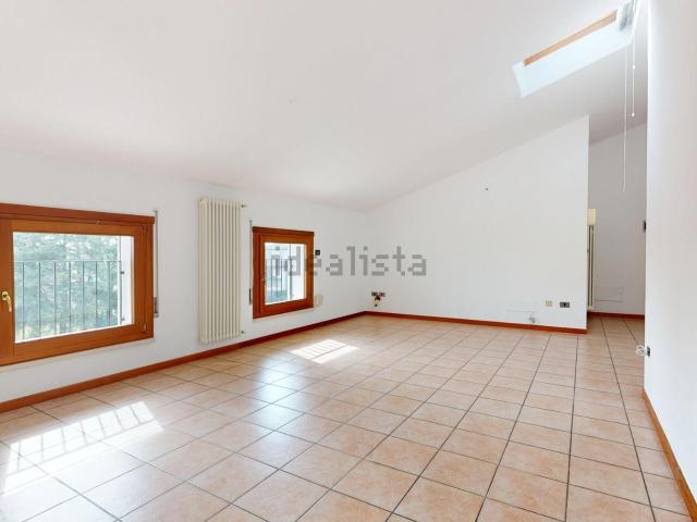 Appartamento in vendita di 109 m² in Via Armando Diaz, 9