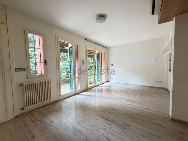 Appartamento in vendita di 109 m² in Via Aspromonte