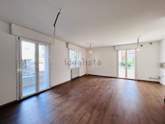 Appartamento in vendita di 109 m² in Via Bengasi, 20