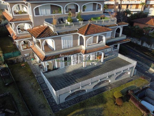 Appartamento in vendita di 109 m² in Via Bertarello, 3