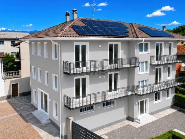 Appartamento in vendita di 109 m² in Via Generale Solaroli, 1