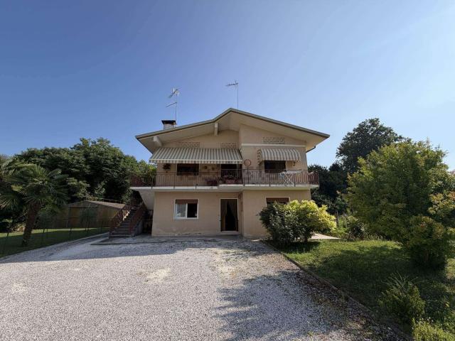 Appartamento in vendita di 109 m² in Via Gervino, 9