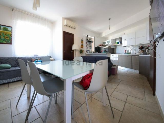 Appartamento in vendita di 109 m² in Via Giulio Cesare, 153