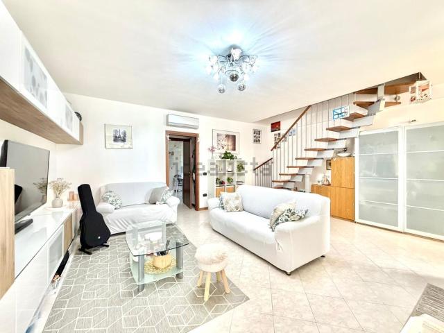 Appartamento in vendita di 109 m² in Via Giuseppe Garibaldi, 52