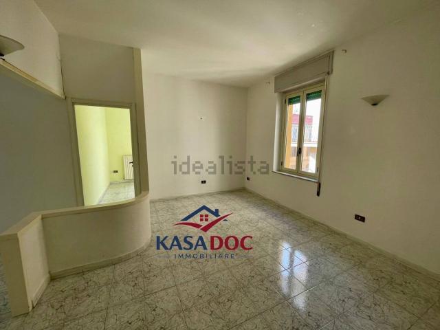 Appartamento in vendita di 109 m² in Via Giuseppe Schipani, 130