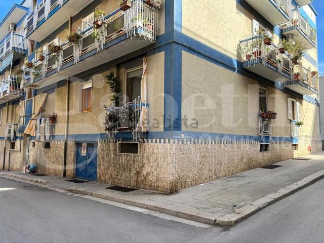 Appartamento in vendita di 109 m² in Via Giovanni Verga, 55