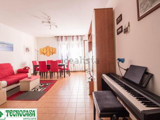 Appartamento in vendita di 109 m² in Via della Resistenza