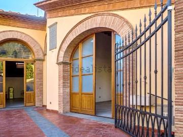 Appartamento in vendita di 109 m² in Via delle cave