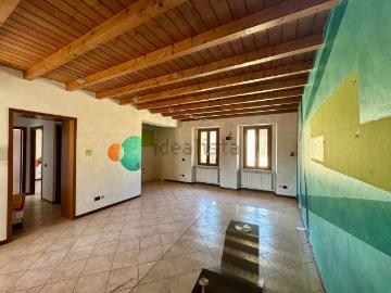 Appartamento in vendita di 109 m² in Via E. Panni, 31