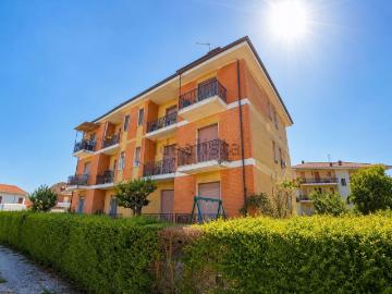 Appartamento in vendita di 109 m² in Via Ferrovia