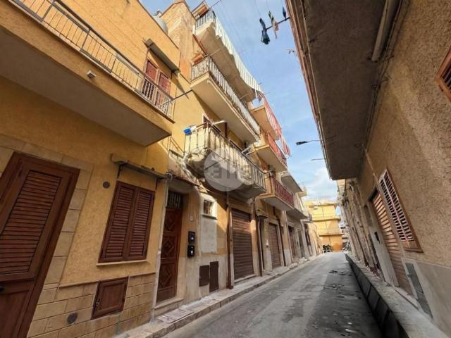 Appartamento in vendita di 109 m² in Via Lo Monaco, 3