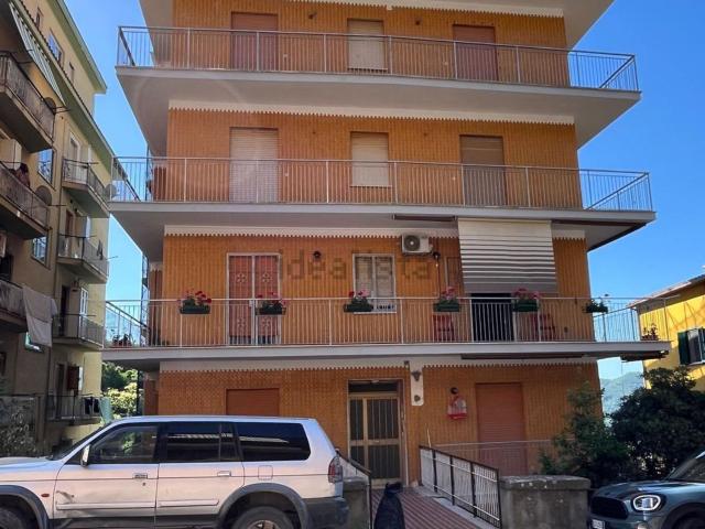 Appartamento in vendita di 109 m² in Via Lizzera