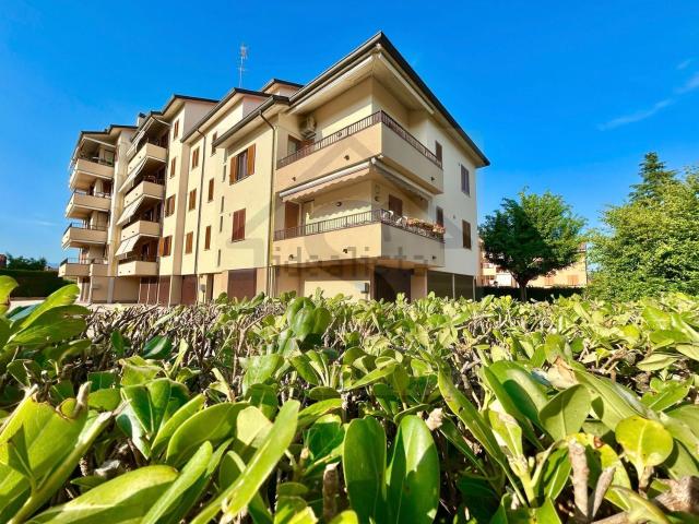Appartamento in vendita di 109 m² in Via Montalino
