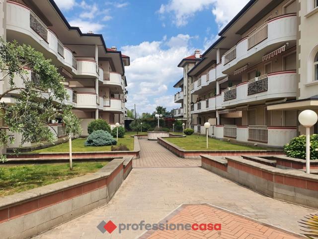 Appartamento in vendita di 109 m² in Via Monte Bianco, 9