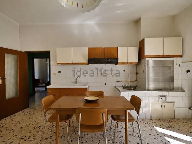 Appartamento in vendita di 109 m² in Via Maria Caterina Riccardi, 12