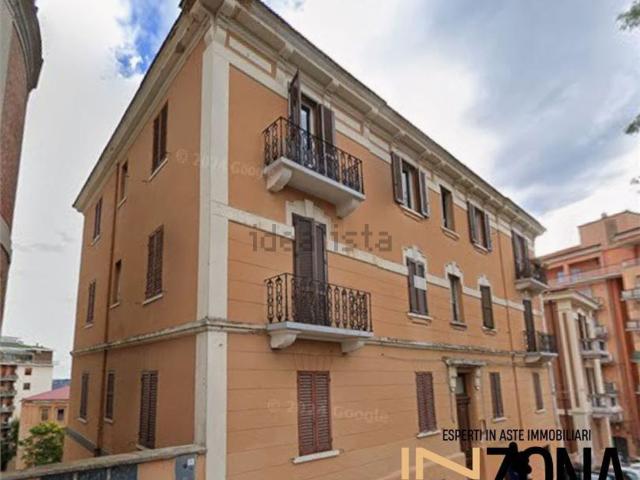 Appartamento in vendita di 109 m² in Via Nicola Nicolini, 5