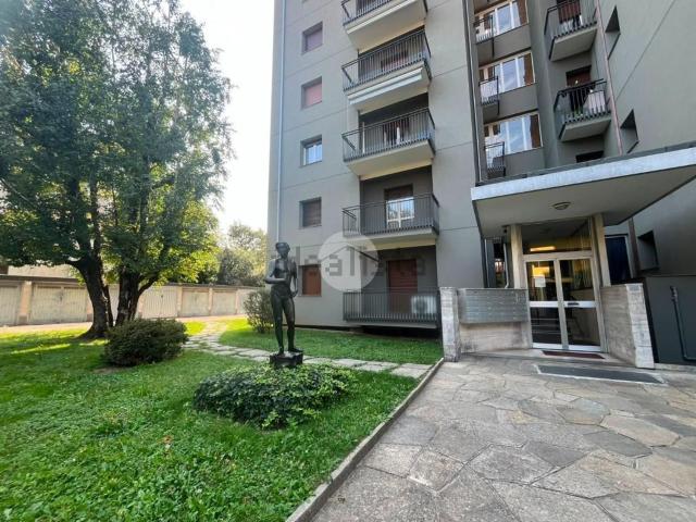 Appartamento in vendita di 109 m² in Via Nino Bixio, 5