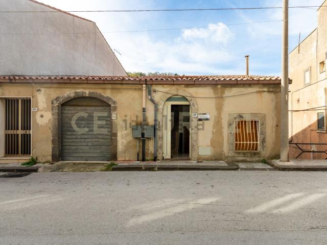 Appartamento in vendita di 109 m² in Via Sabauda, 63