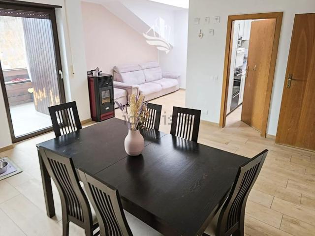 Appartamento in vendita di 109 m² in Via Stephan Mayrhofen