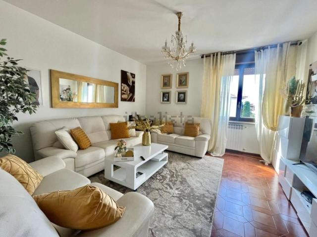Appartamento in vendita di 109 m² in Via P. Gobetti, 18
