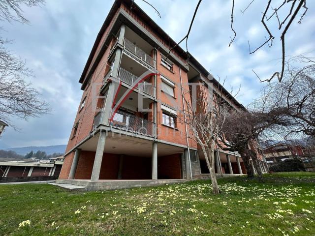 Appartamento in vendita di 109 m² in Via Roma, 44