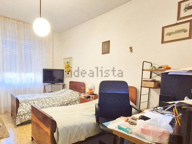 Appartamento in vendita di 109 m² in Via Rainaldo