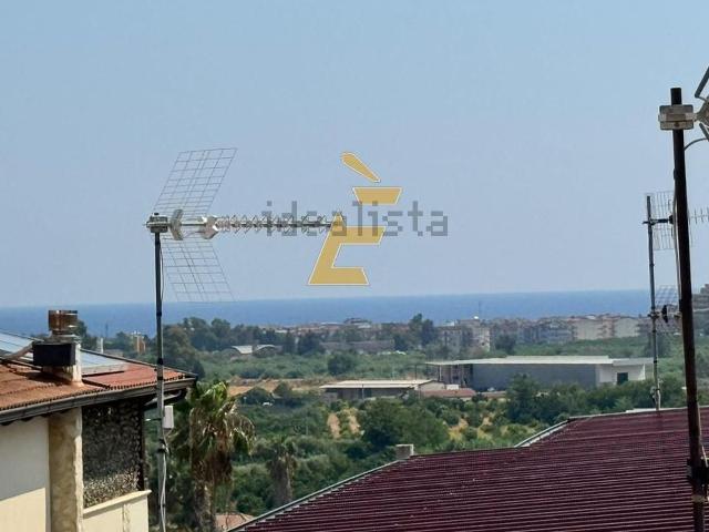 Appartamento in vendita di 109 m² in Via Tripoli, 31