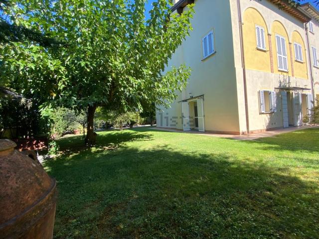 Appartamento in vendita di 109 m² in Via Vecchia Pesciatina, 30
