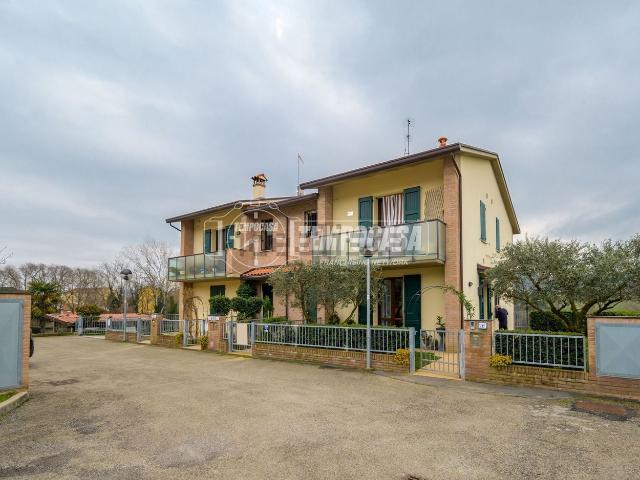 Appartamento in vendita di 109 m² in Viale Stabilimento, 20