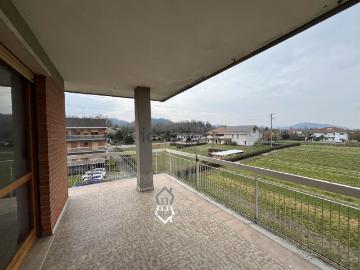 Appartamento in vendita di 109 m² in Corso Italia, 41