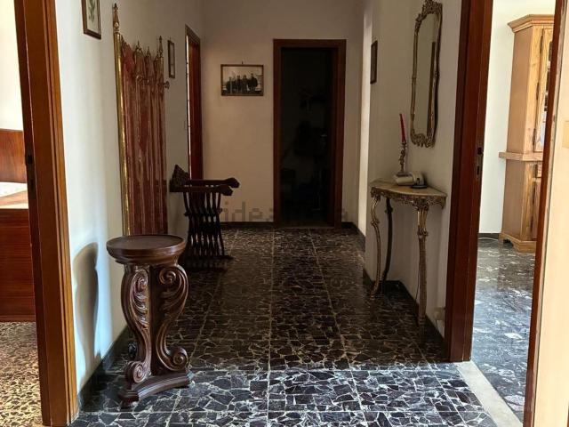 Appartamento in vendita di 109 m² in Largo Campidoglio