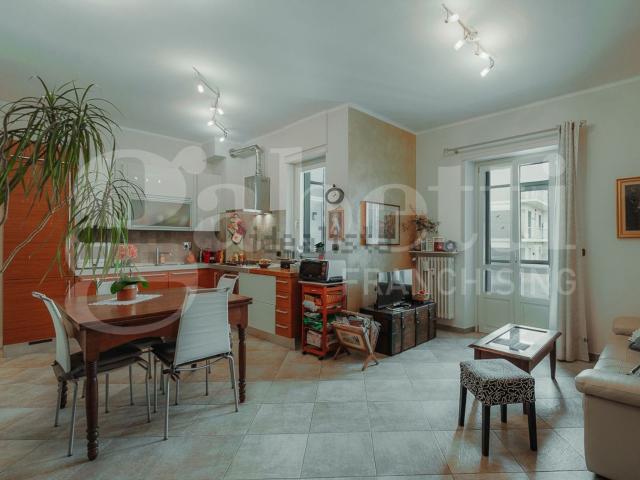 Appartamento in vendita di 109 m² in Piazza d&apos Armi, 21