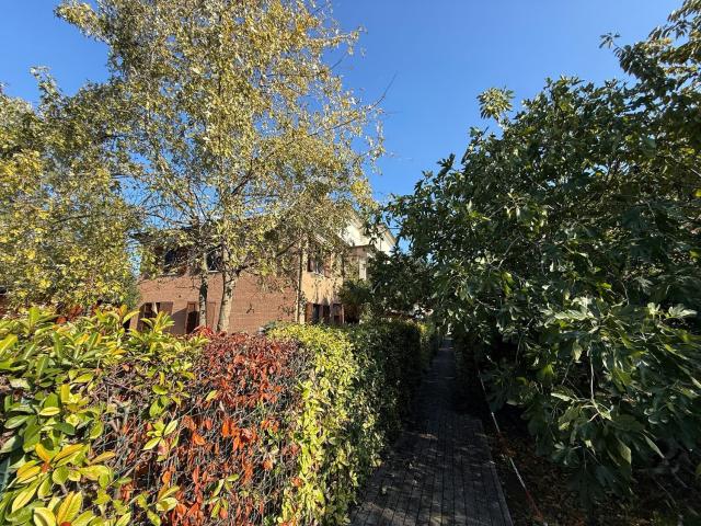 Appartamento in vendita di 109 m² in Strada Barchetta, 177