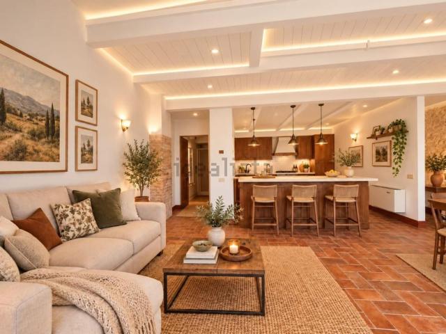 Appartamento in vendita di 109 m² in Strada di Monsindoli