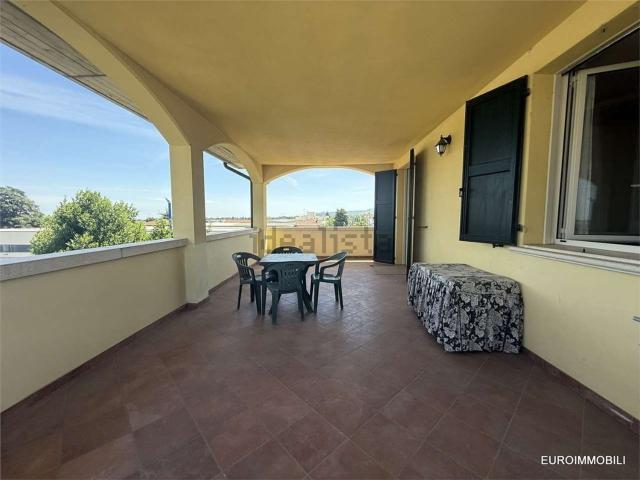 Appartamento in vendita di 110 m² in Via Sette Fratelli Cervi