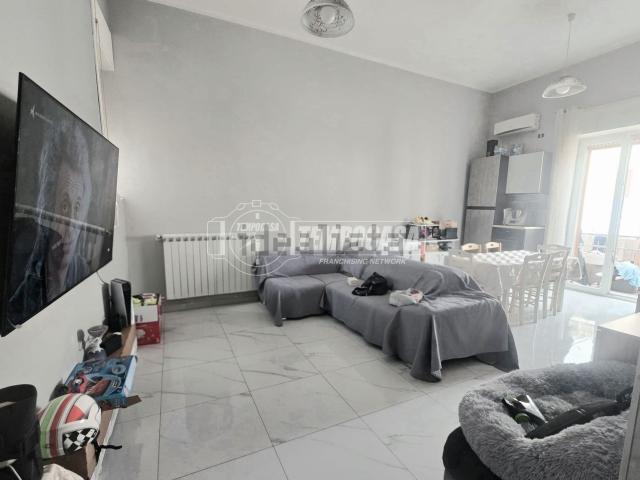 Appartamento in vendita di 110 m² in Via Colombo