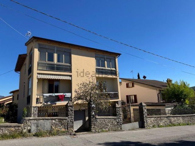Appartamento in vendita di 110 m² in Via Colle Ascensione