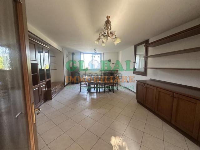 Appartamento in vendita di 110 m² in Via Coste di Quà, 54