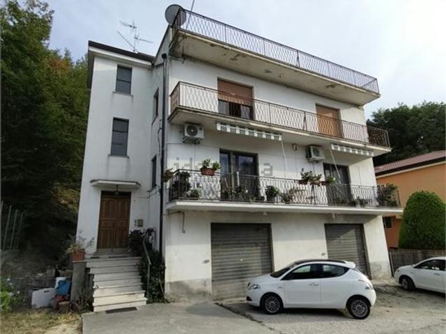 Appartamento in vendita di 110 m² in Via Cavassutti, 7