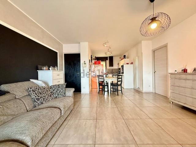 Appartamento in vendita di 110 m² in Via Cà dei Sordi, 31