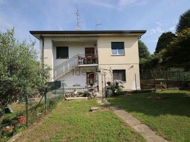 Appartamento in vendita di 110 m² in Via Cadorna, 1