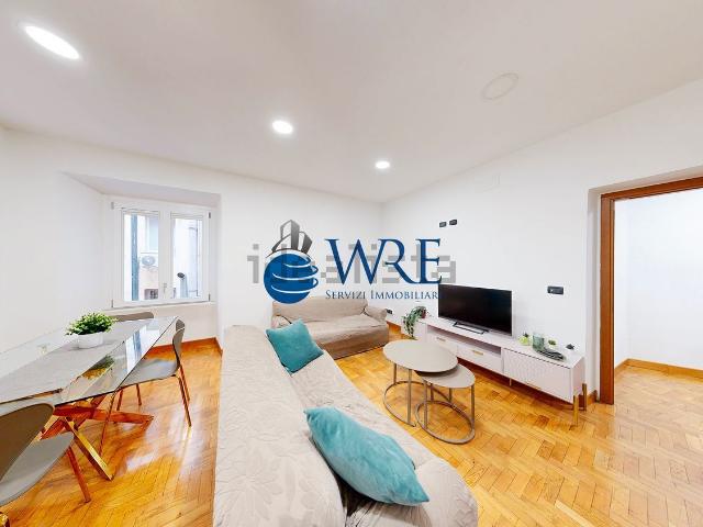 Appartamento in vendita di 110 m² in Via Calabria