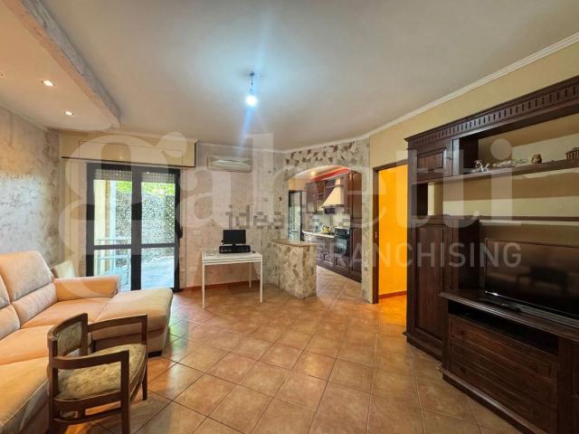 Appartamento in vendita di 110 m² in Via Camerano