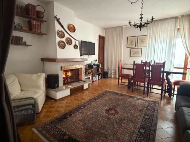 Appartamento in vendita di 110 m² in Via Campo d&apos Appio