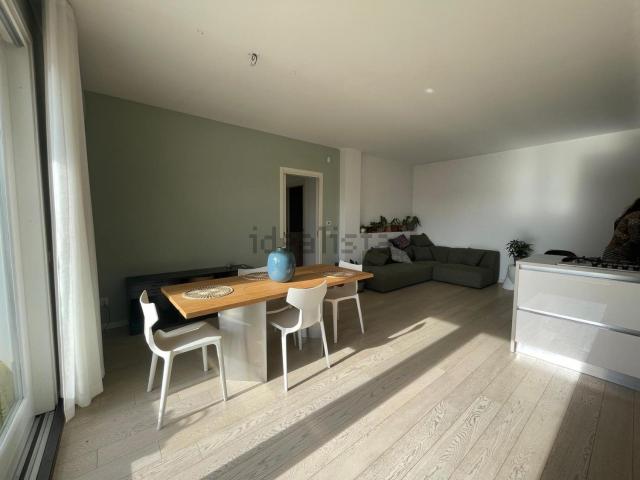 Appartamento in vendita di 110 m² in Via Carlo Collodi, 3
