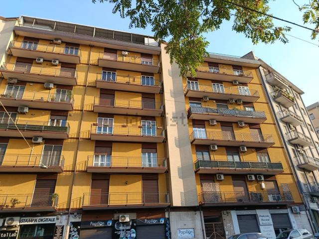 Appartamento in vendita di 110 m² in Via Giovanni Lavaggi