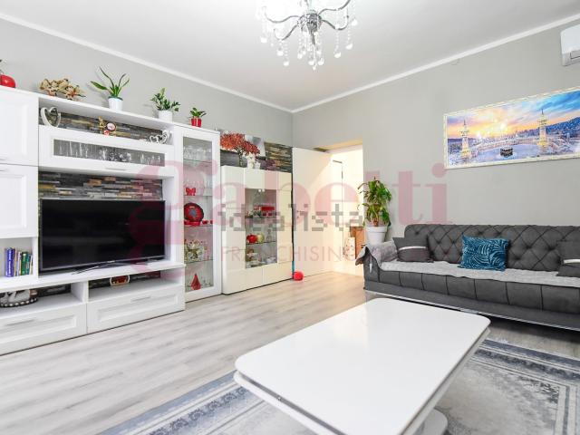 Appartamento in vendita di 110 m² in Via Cesare Cantù, 3